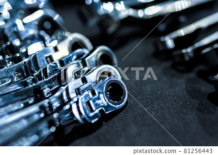 Many wrench / spanner maintenance and maintenance images 81256443