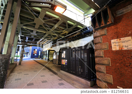 東京都千代田區內齋外町的街景 日比谷大黑道 東京都千代田區內齋外町的街景 日比谷大黑道 81256631