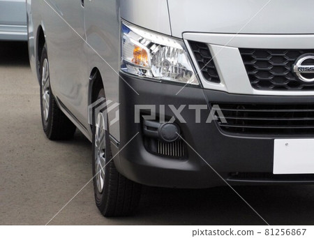 汽車形像日產商用車NV350大篷車前 汽車形像日產商用車NV350大篷車前 81256867