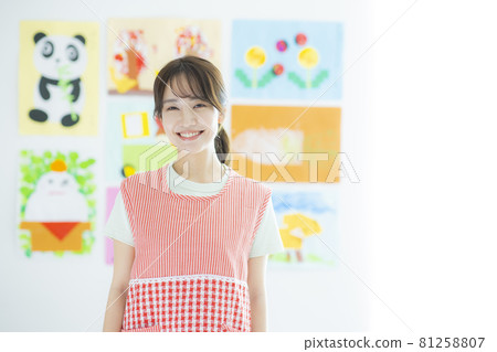 幼兒園老師 81258807