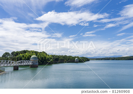 Murayamashita Reservoir Intake Tower (Lake Tama) Murayamashita Reservoir Intake Tower (Lake Tama) 81260908