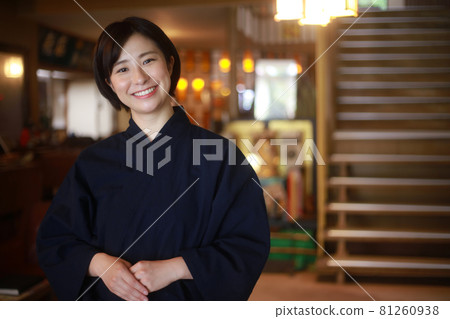 笑臉中井圖像 81260938