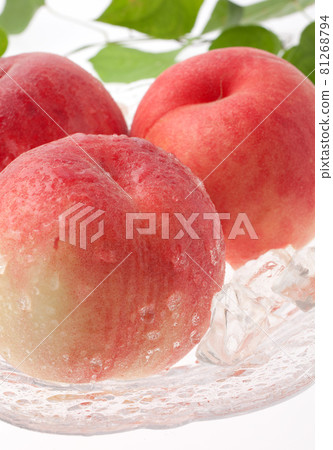 Peach peach Hida peach 81268794