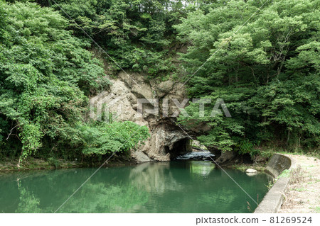 Kisugawa Cave in Motegi Town, Tochigi Prefecture 81269524