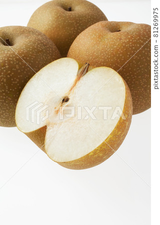 Pear Komizu pear 81269975