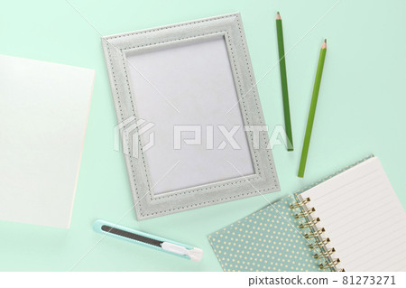 flat lay picture fream and stationery 81273271