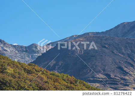 Autumn of Tadewara Wetland where silver ears sway Autumn of Tadewara Wetland where silver ears sway 81276422