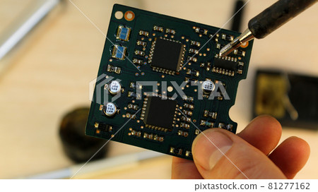 Workshop on repair of household appliances, electronics and processors. soldering Board soldering iron, re-soldering chips, replacing transistors, thyristors, capacitors and varistors. Soldering tin 81277162