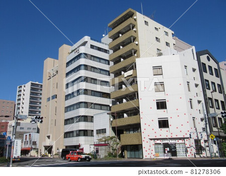 在Sansuji 2丁目十字路口附近 81278306