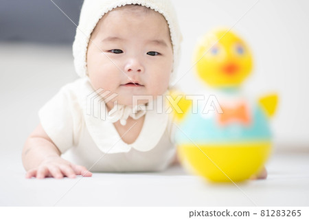 Baby Lifestyle Newborn 81283265