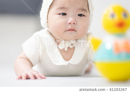 Baby Lifestyle Newborn 81283267