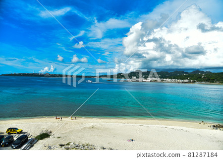 Superb view of Anti Beach from the beach of Sesoko Island Superb view of Anti Beach from the beach of Sesoko Island 81287184