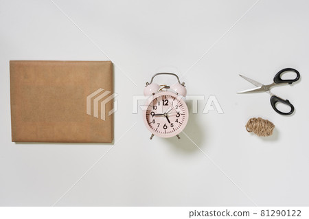 Preparing Christmas gifts with craft paper at home. Homemade Christmas presents 81290122