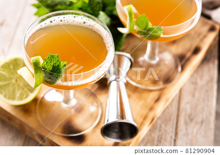 Old Cuban cocktail Old Cuban cocktail 81290904