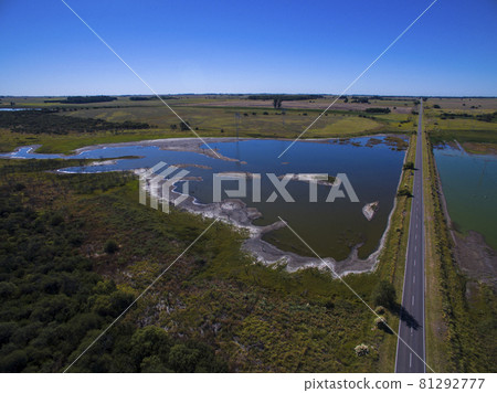 Pampas lagoon, aerial view 81292777