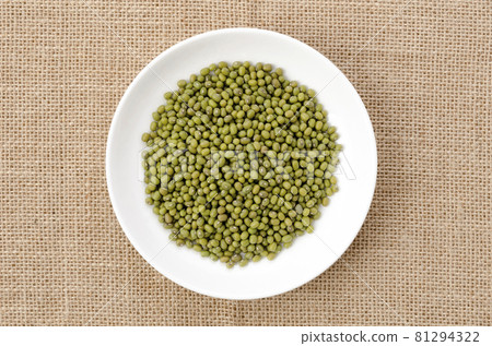 Mung beans, Yaesu, Bun beans, Mung beans Mung beans, Yaesu, Bun beans, Mung beans 81294322