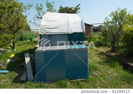 Rural hut Rural hut 81294517