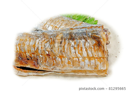 家常簡單的家常“鹽烤刀魚”水彩畫信 81295665