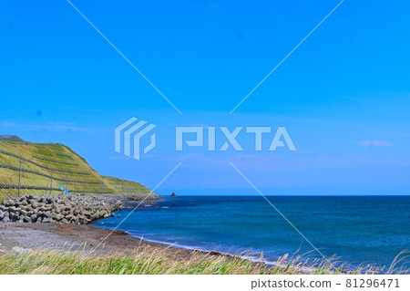 Wakkanai City, Hokkaido Sea of Okhotsk Coast & Wilderness & Sunny Marine Blue & Sky Blue 81296471