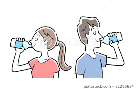 Vector Illustration Material: Men and Women Rehydrating After Exercise 81296654