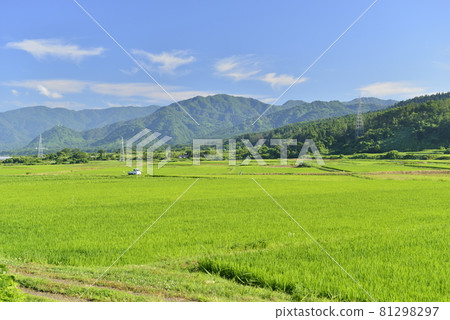 [Happo Town, Akita Prefecture] Shirakami Mountains, Satoyama scenery at the foot of the mountain 81298297