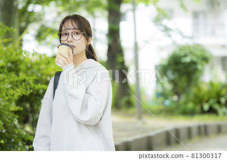 Women's outdoor coffee 81300317