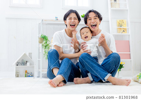 Family baby 81301968