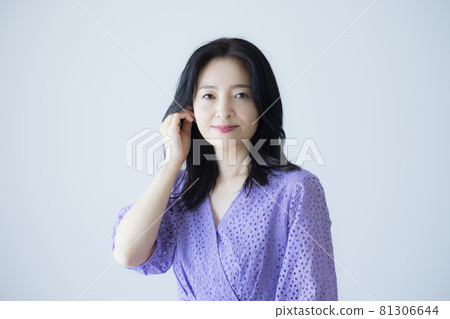 中年美女 中年美女 81306644