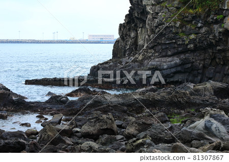 Sojeongbang Falls, waterfall, coast, coastal area, cliff, precipice, sea, scenery, Sojeongbang Falls, waterfall, coast, coastal area, cliff, precipice, sea, scenery, 81307867