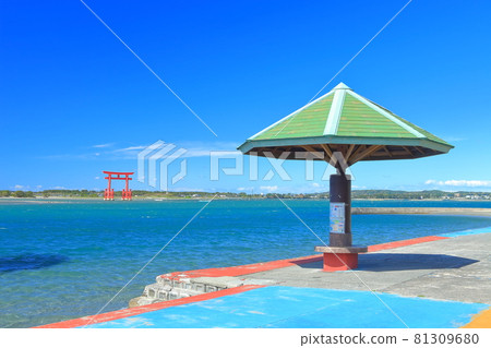 [Shizuoka Prefecture] Bentenjima Seaside Park under sunny weather 81309680
