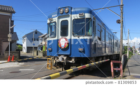 The blue train on Choshi Electric Railway 81309853