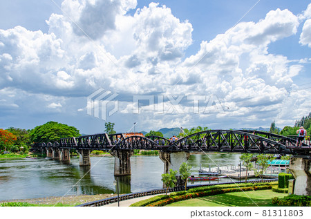 葵河鐵橋 81311803