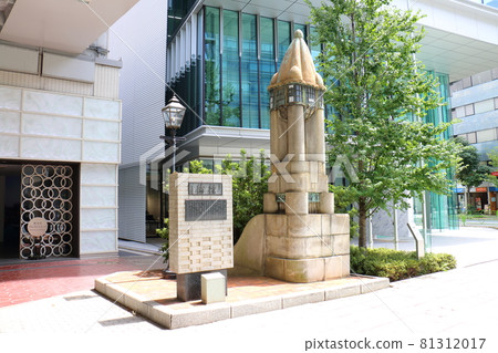 1 Ginza, Chuo-ku, Tokyo Brick Ginza monument Gas lamp Ginza 1-chome Ginza-dori Kyobashi 1 Ginza, Chuo-ku, Tokyo Brick Ginza monument Gas lamp Ginza 1-chome Ginza-dori Kyobashi 81312017