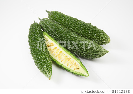 Bitter melon white background 81312188