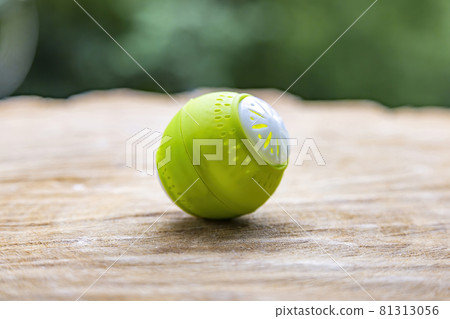 Bright plastic ball for absorbing unpleasant odors Bright plastic ball for absorbing unpleasant odors 81313056