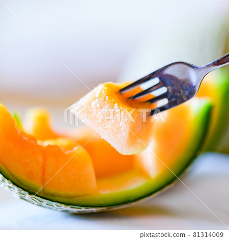 昆西瓜吃叉子【水果水果】 81314009