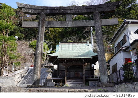 三浦稻荷神社 81314959
