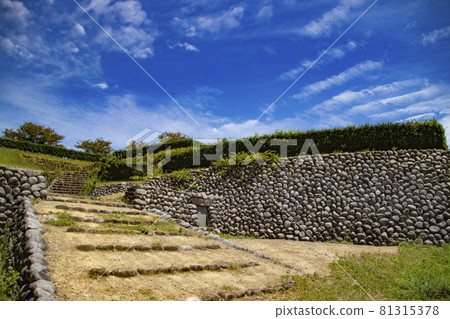 Yokosuka Castle Yokosuka Castle 81315378