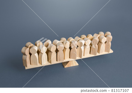 A group of people on the scales. Sharing a common position between people. Unity, stability. Lack of leaders and influence, inert mass of society. Studies of political preferences. Electorate A group of people on the scales. Sharing a common position between people. Unity, stability. Lack of leaders and influence, inert mass of society. Studies of political preferences. Electorate 81317107