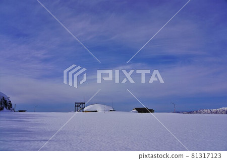 Snow-covered Mt. Ibuki driveway parking lot and Sky Terrace Mt. Ibuki 81317123