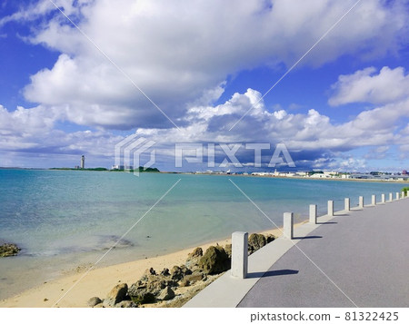 從瀨長島看那霸機場 從瀨長島看那霸機場 81322425