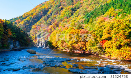 Katashina Valley (Autumn) 81324768