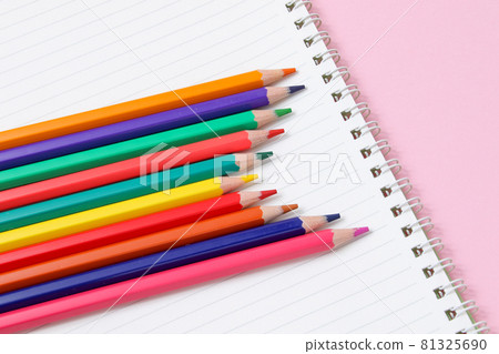 Stationery, colored pencils, pencils, colored pencils, notebooks, stationery, office supplies, drawing, paper, pictures, art, pencils Stationery, colored pencils, pencils, colored pencils, notebooks, stationery, office supplies, drawing, paper, pictures, art, pencils 81325690