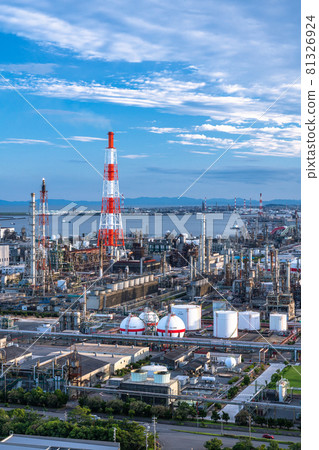 《Mie Prefecture》 Yokkaichi/Industrial Zone 81326924