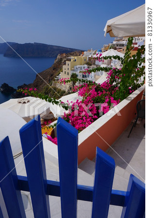 Beautiful cityscape of Santorini Beautiful cityscape of Santorini 81330967