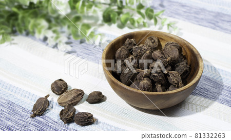 Wild cardamom Also known as: big cardamom, brown cardamom, spices used in Indian cuisine Wild cardamom Also known as: big cardamom, brown cardamom, spices used in Indian cuisine 81332263