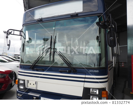 Practical test vehicle for large type 2 license Large bus 81332774