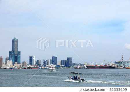 Ferry Kaohsiung Port Kaohsiung 85 Tower Taiwan 81333699
