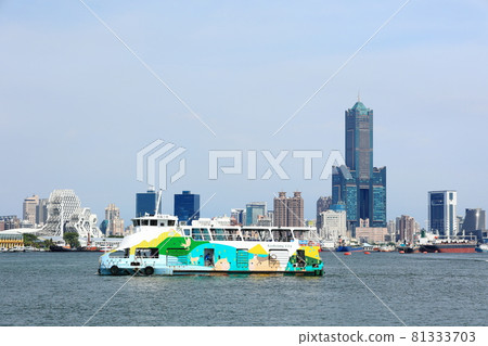 Ferry Kaohsiung Port Kaohsiung 85 Tower Taiwan 81333703