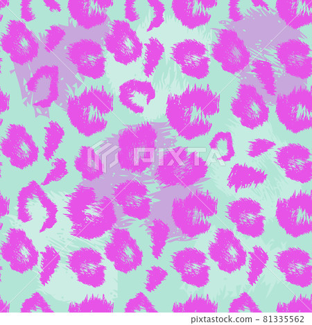 Leopard print pattern. Repeating seamless vector animal background. 81335562